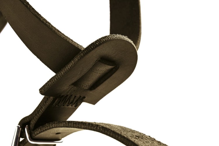 Hunter-Szelki-Aalborg-oliwkowe-ze-skory-bydlecej (3).jpg